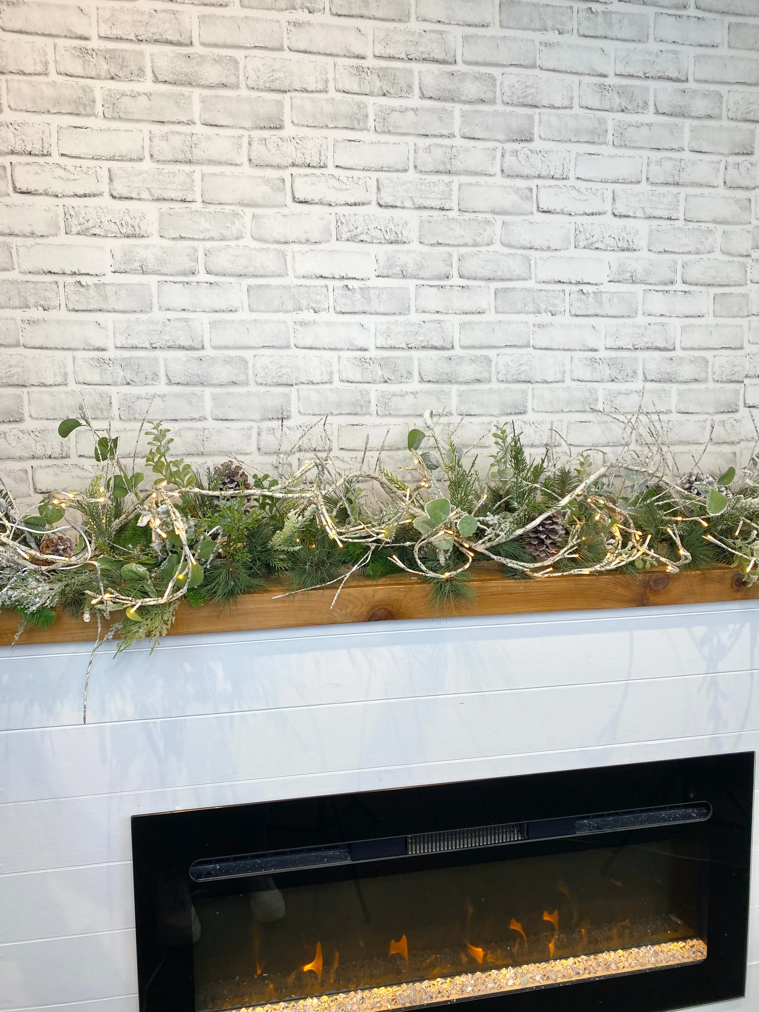 8' Lighted Birch Vine