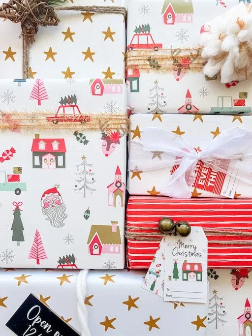 Jolly Tags - Set of 20