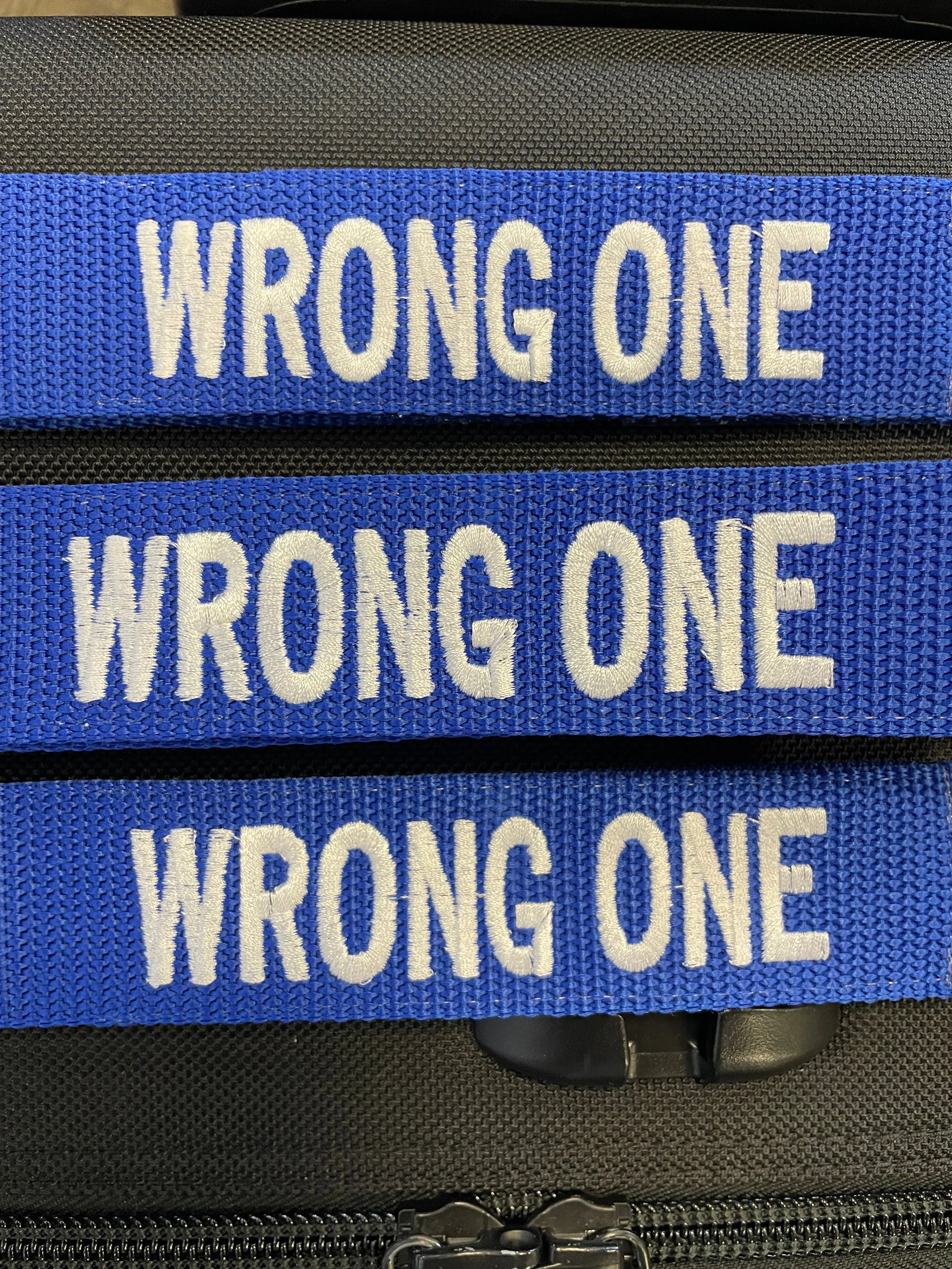 TudeTag - "WRONG ONE" Luggage Tag Identifier